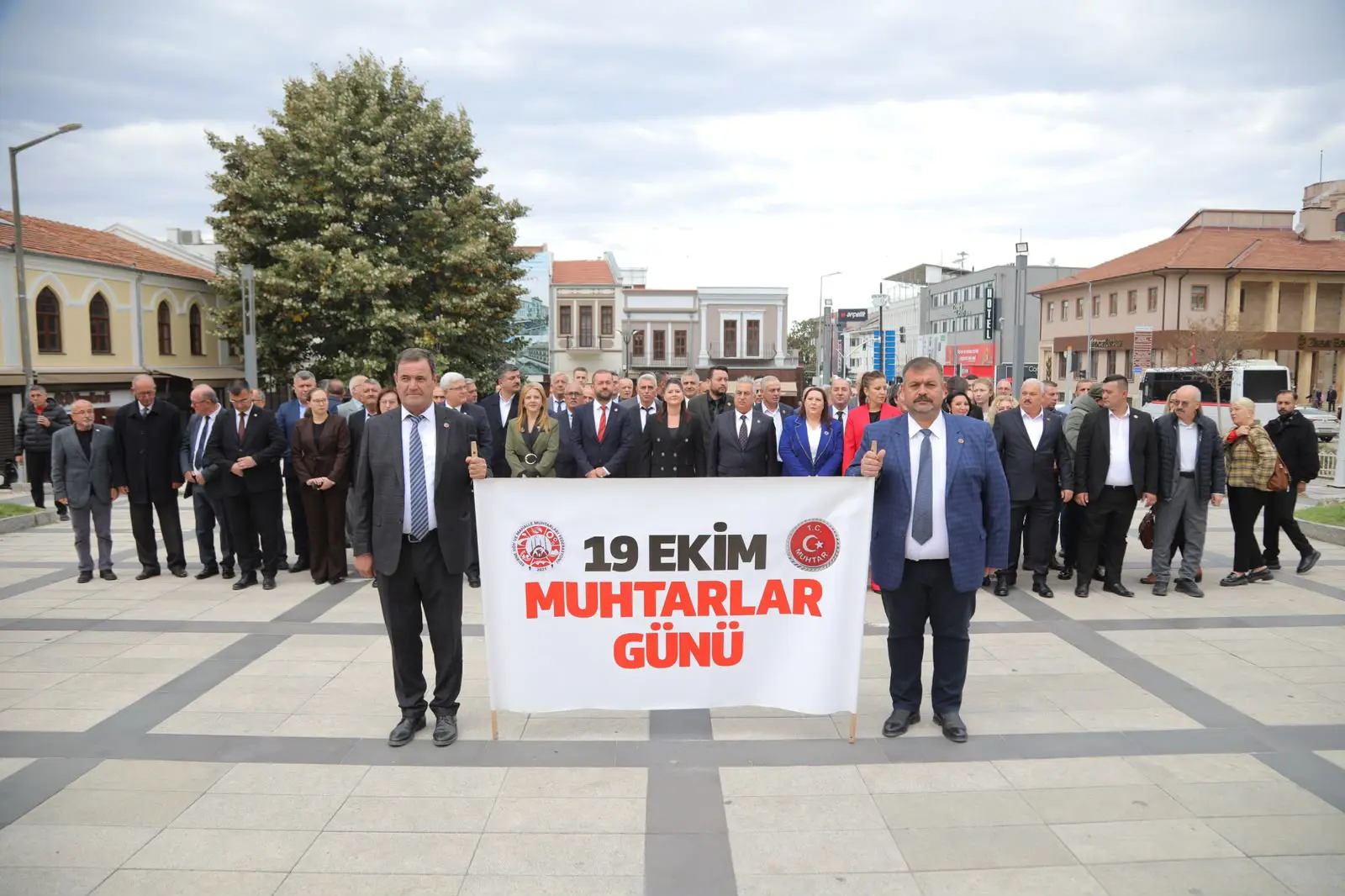 BAŞKAN GENCAN: “ÖNCELİĞİMİZ VATANDAŞLARIMIZIN MEMNUNİYETİ” galeri görseli